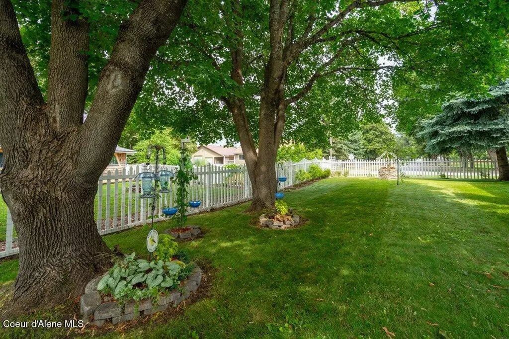 6228 W Washington Street Spirit Lake ID 83869
