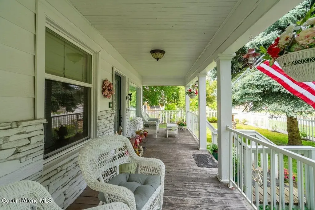 6228 W Washington Street Spirit Lake ID 83869