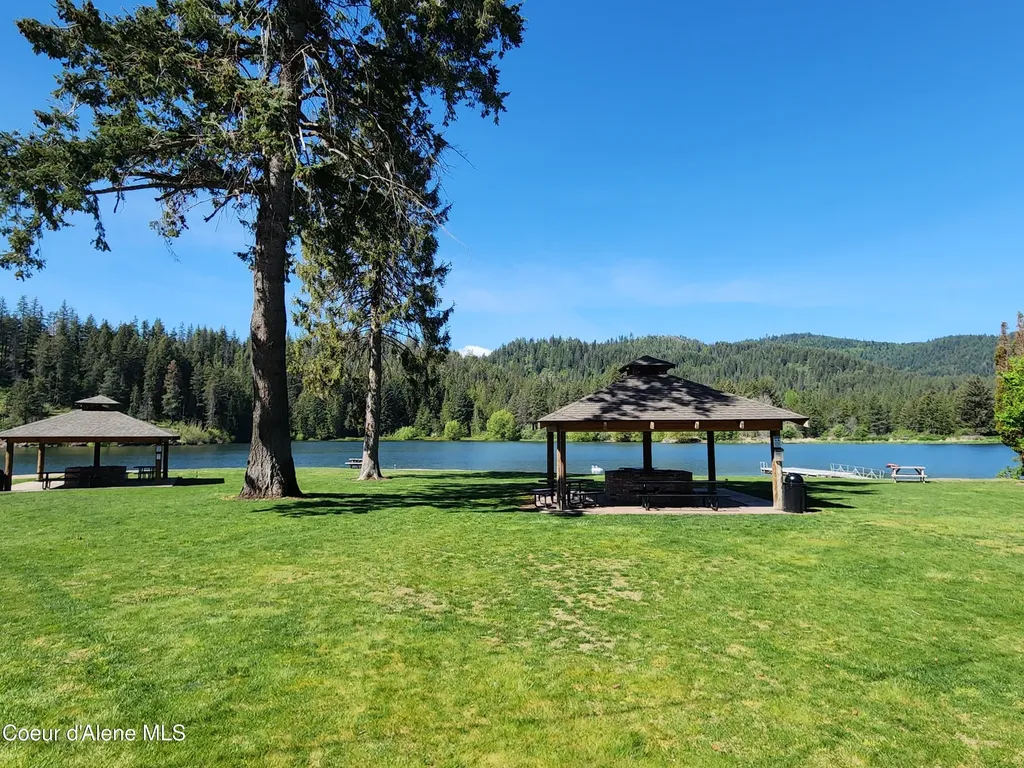 6228 W Washington Street Spirit Lake ID 83869