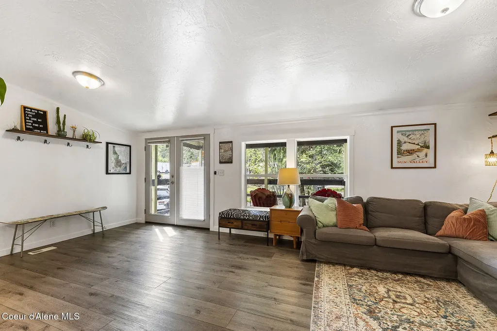 84 Big Burl Road Sagle ID 83860