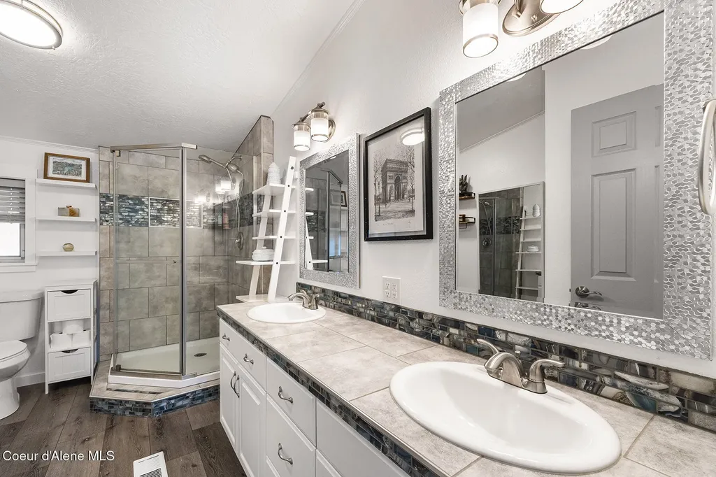84 Big Burl Road Sagle ID 83860