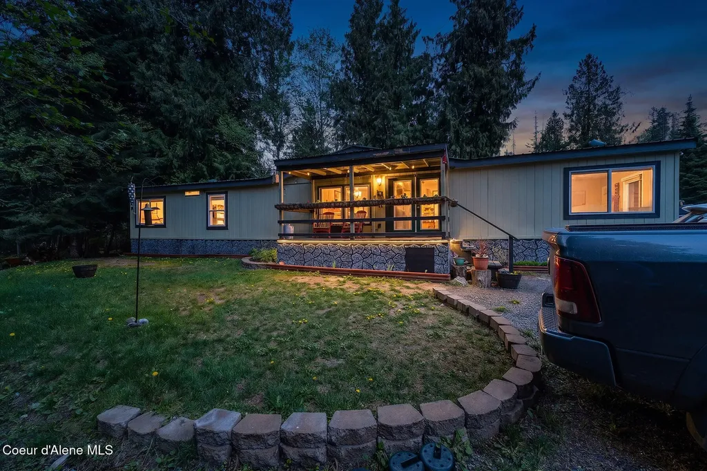 84 Big Burl Road Sagle ID 83860