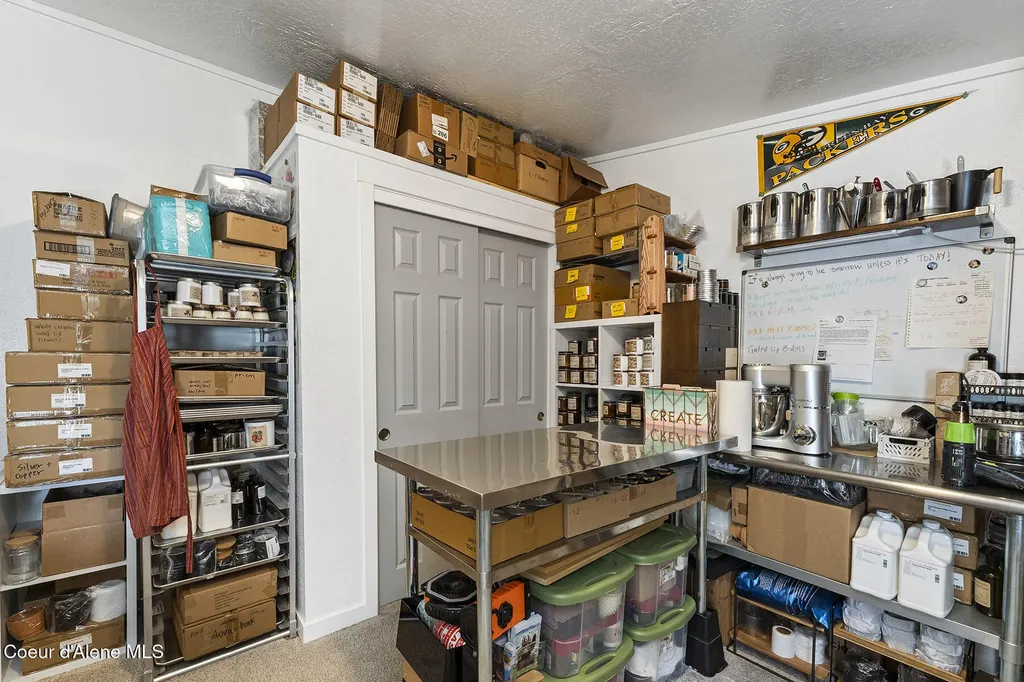 84 Big Burl Road Sagle ID 83860