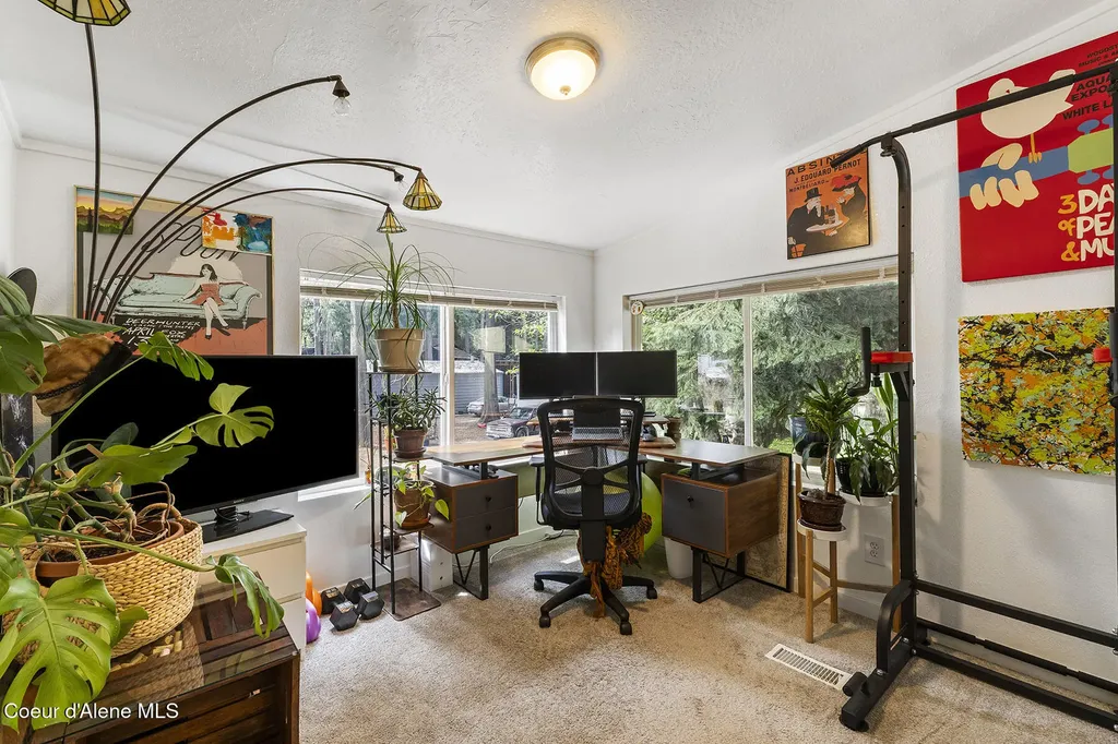 84 Big Burl Road Sagle ID 83860