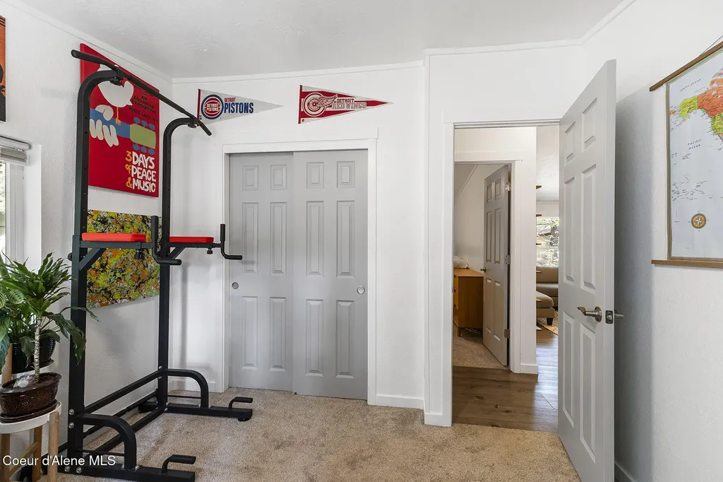 84 Big Burl Road Sagle ID 83860