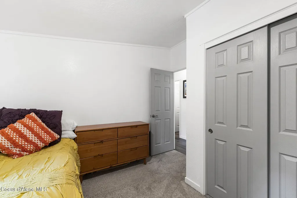 84 Big Burl Road Sagle ID 83860