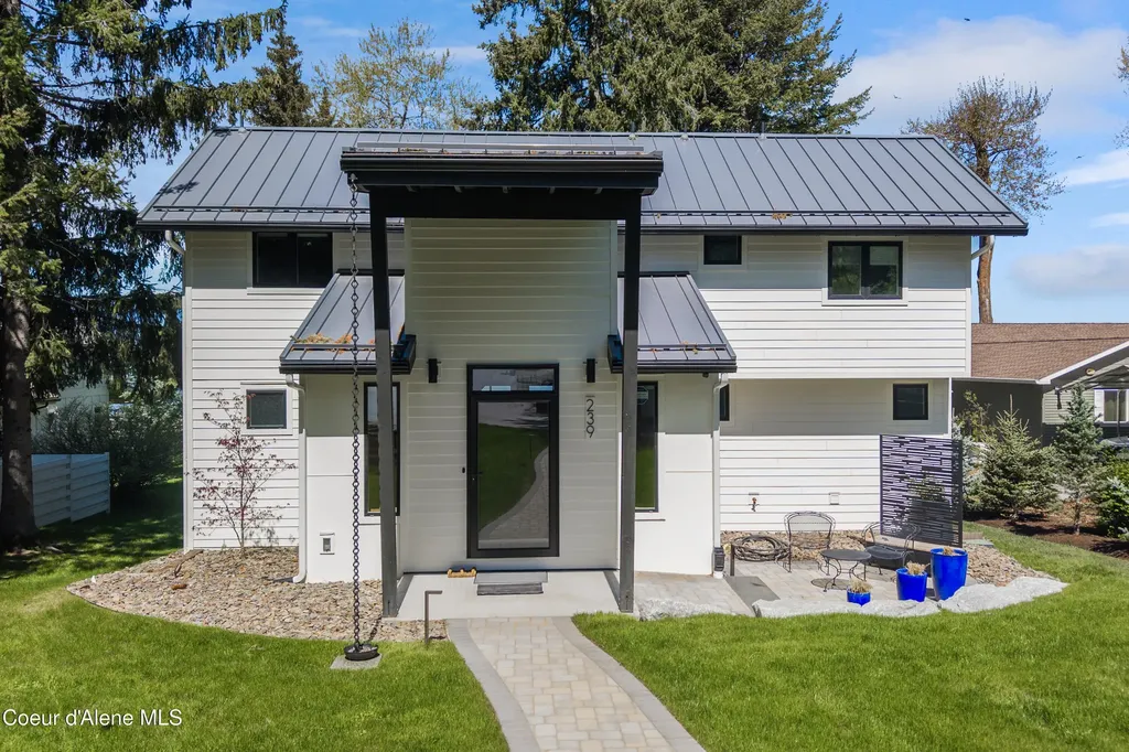 239 Pierce Lane Sagle ID 83860