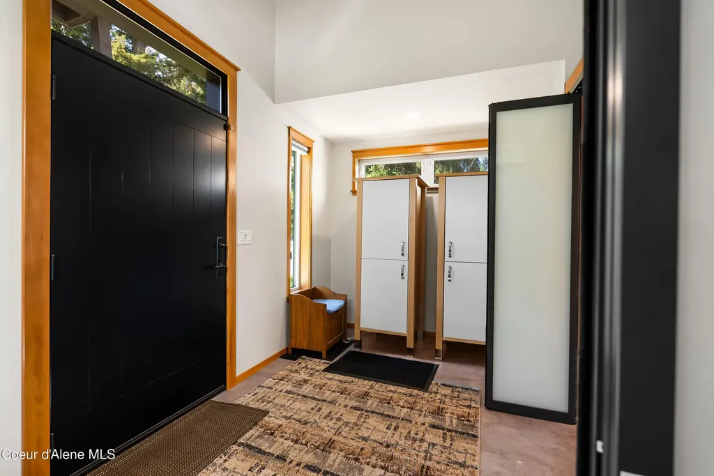 239 Pierce Lane Sagle ID 83860