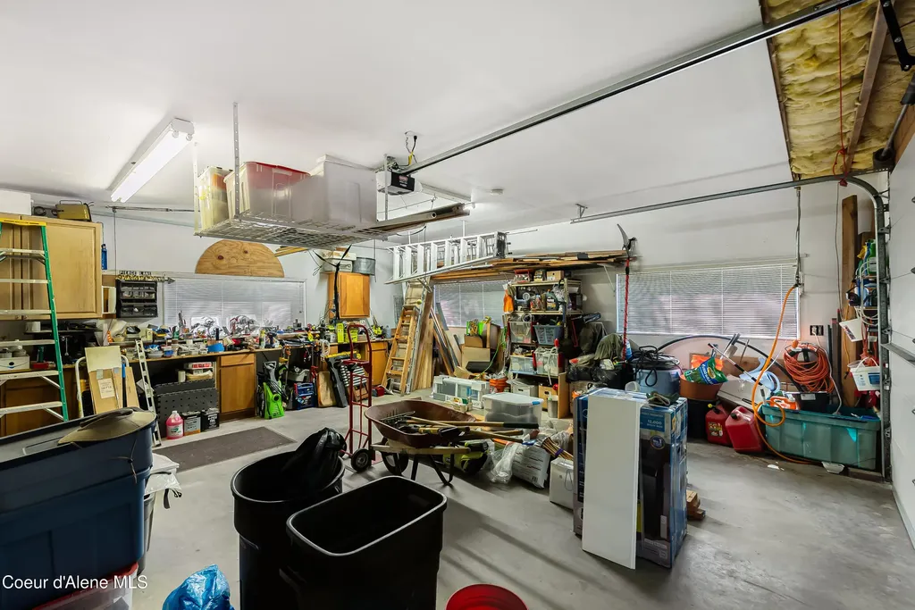 239 Pierce Lane Sagle ID 83860
