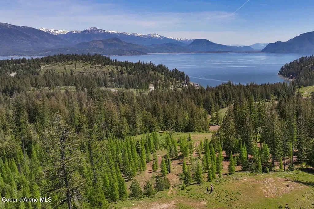 Estate Lot 16 Butternut Drive Sagle ID 83860
