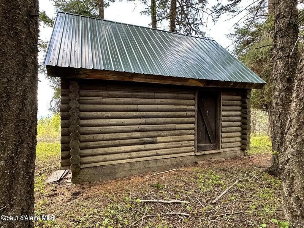 10 Acres Bill Morris Road Plummer ID 83851