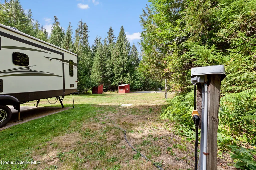 9076 Cda River Road Kingston ID 83839