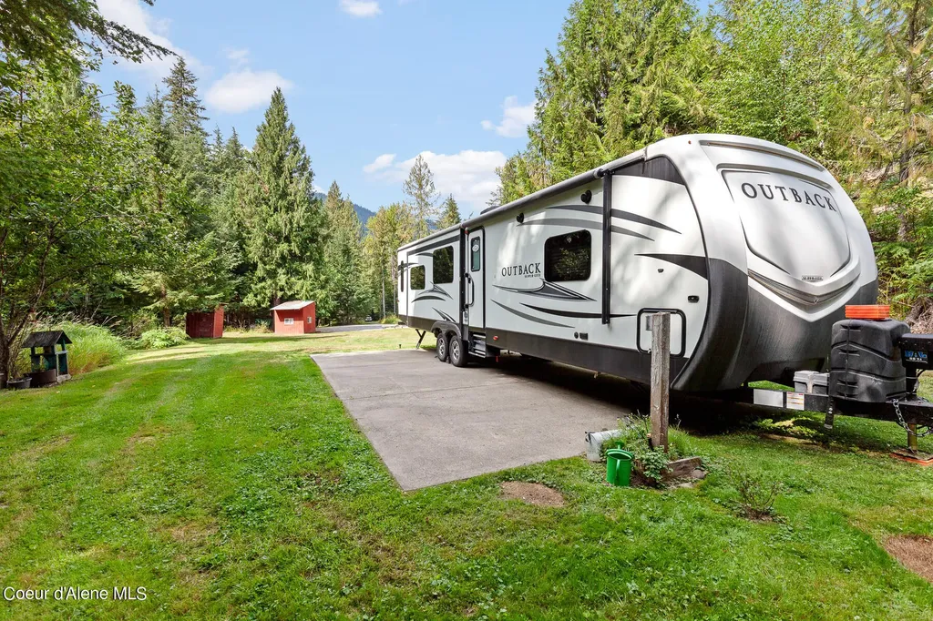 9076 Cda River Road Kingston ID 83839