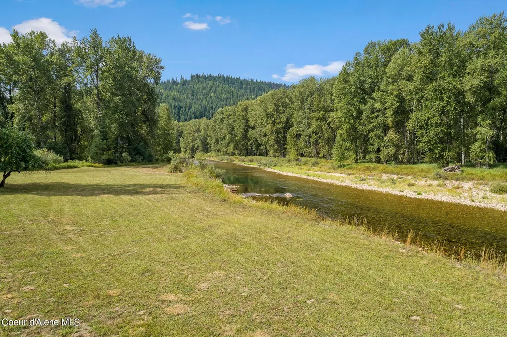 9076 Cda River Road Kingston ID 83839