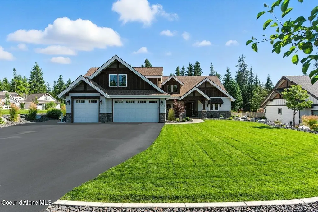 3462 E Winray Drive Hayden ID 83835