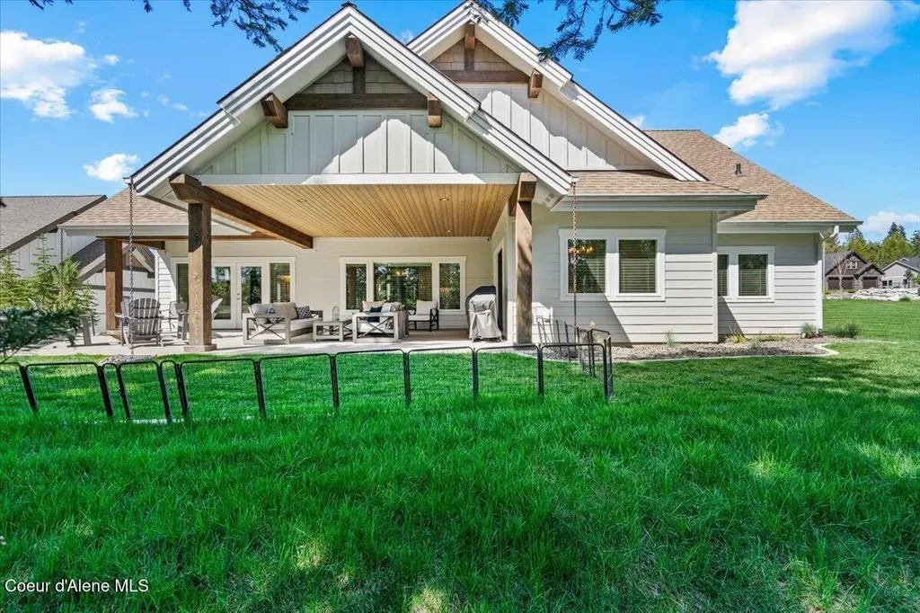3462 E Winray Drive Hayden ID 83835