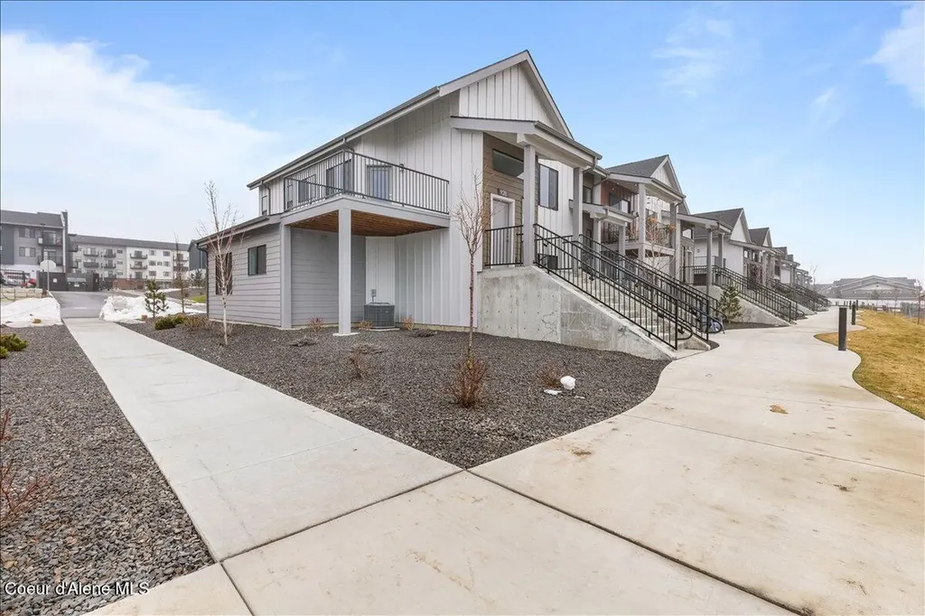 930 E Railroad Avenue Post Falls ID 83854