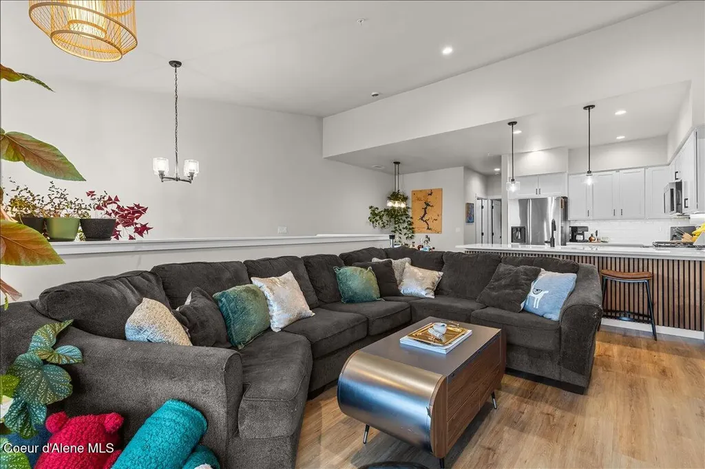 930 E Railroad Avenue Post Falls ID 83854