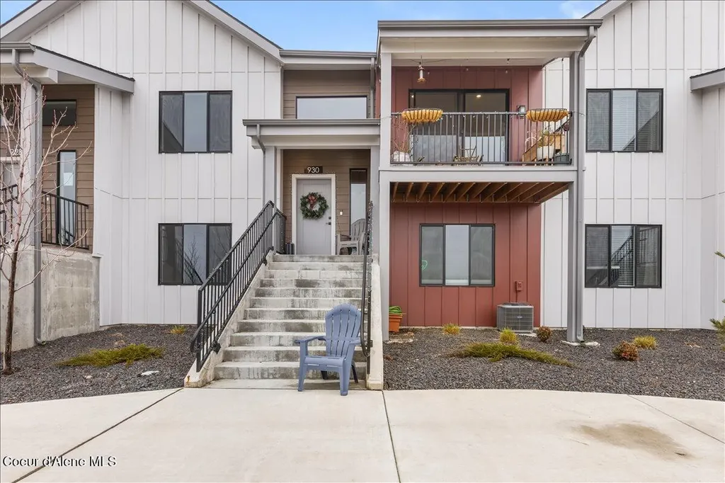930 E Railroad Avenue Post Falls ID 83854