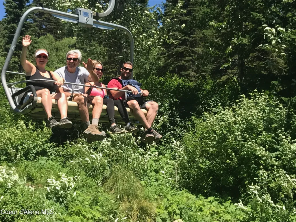 5 Crystal Springs Road Sandpoint ID 83864