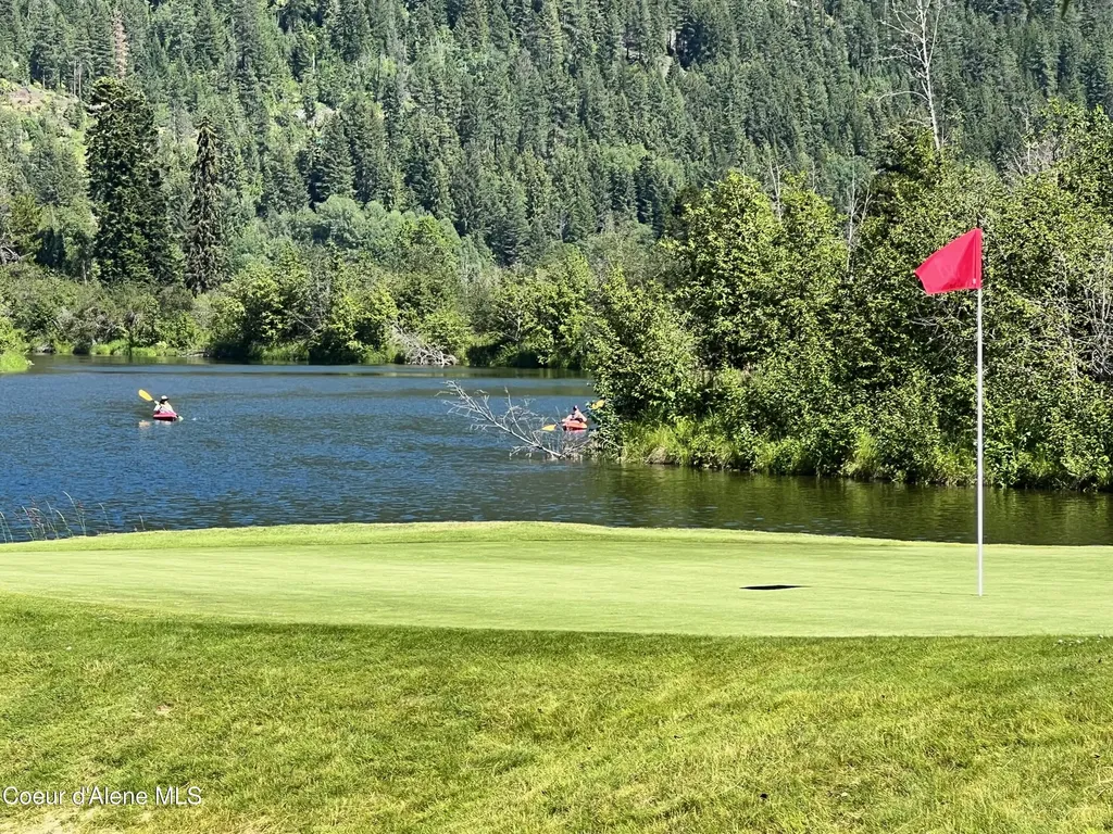 5 Crystal Springs Road Sandpoint ID 83864