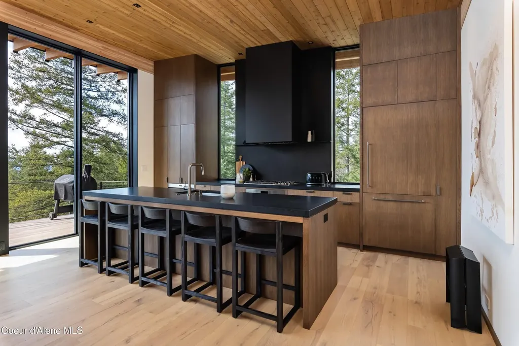 5 Crystal Springs Road Sandpoint ID 83864