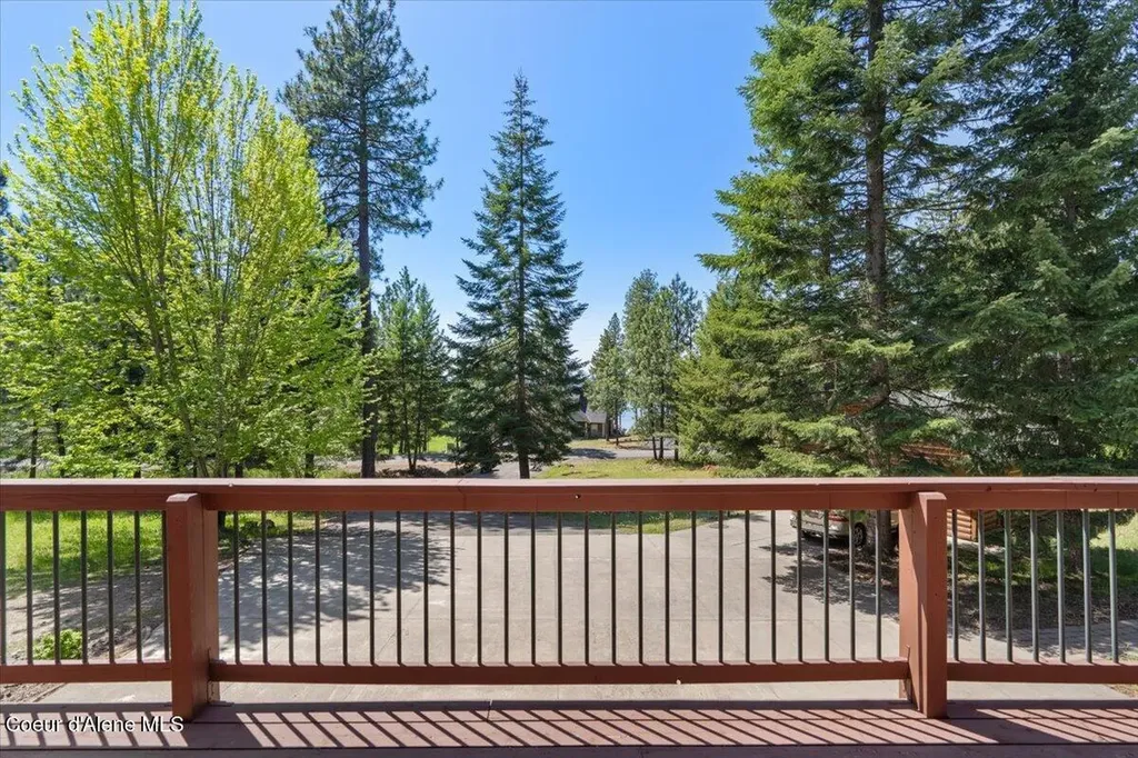 13764 S Ridgeview Drive Harrison ID 83833