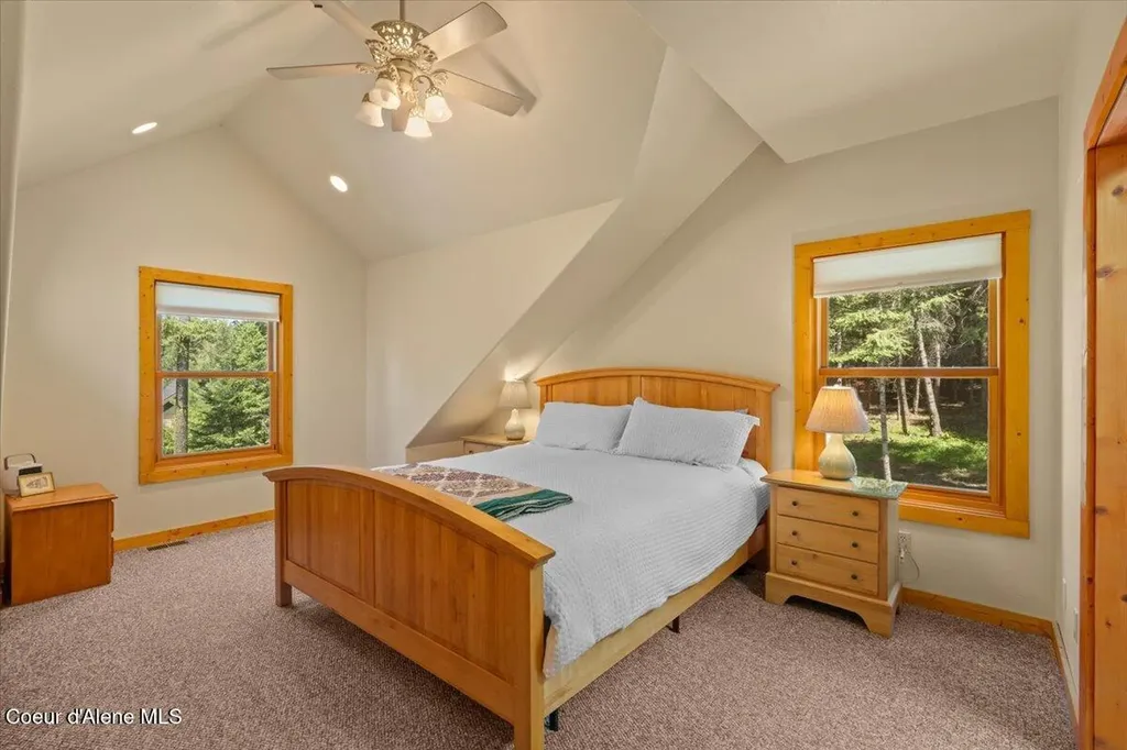 13764 S Ridgeview Drive Harrison ID 83833