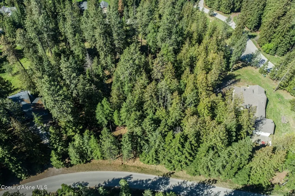 Nna E David Thompson Road Hope ID 83836