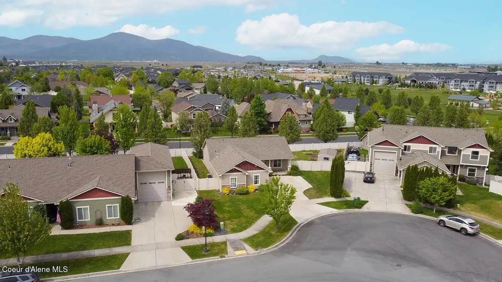 3622 E Galway Circle Post Falls ID 83854
