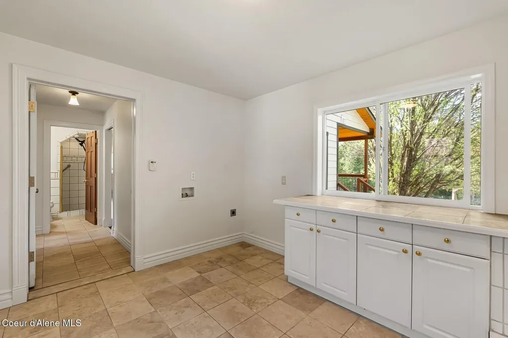 192 Bobbie Lynn Lane Sagle ID 83860