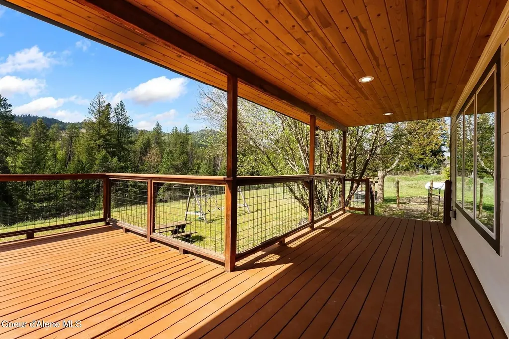 192 Bobbie Lynn Lane Sagle ID 83860
