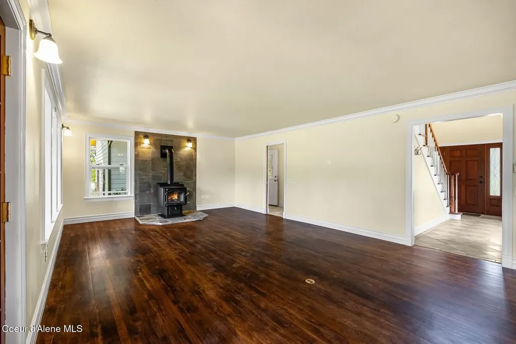 192 Bobbie Lynn Lane Sagle ID 83860