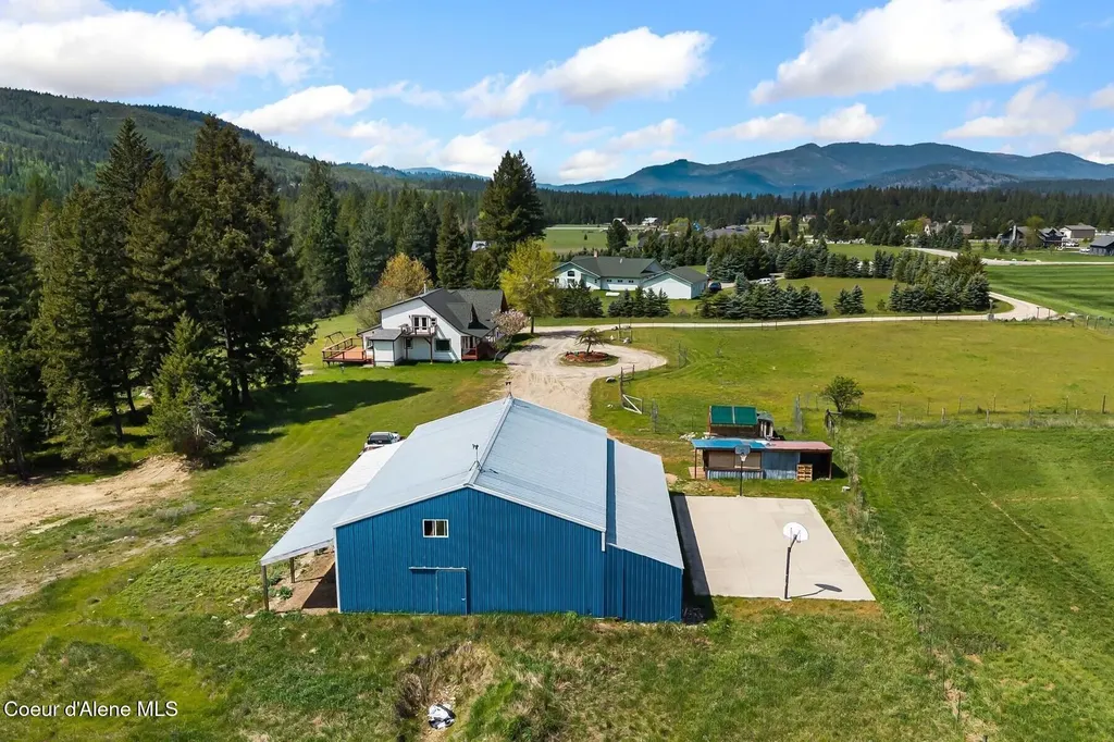 192 Bobbie Lynn Lane Sagle ID 83860