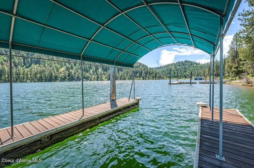 63200 S Powderhorn Bay Road Harrison ID 83833