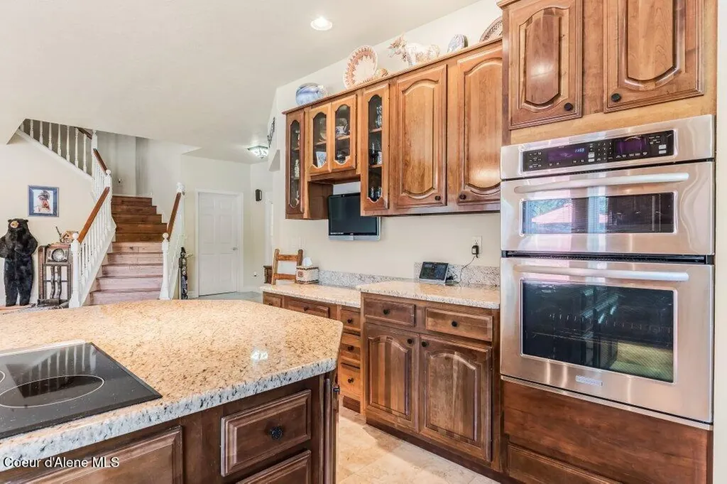 63200 S Powderhorn Bay Road Harrison ID 83833