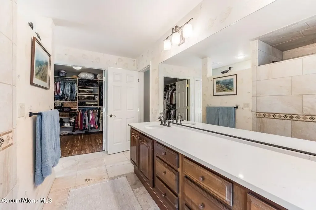 63200 S Powderhorn Bay Road Harrison ID 83833