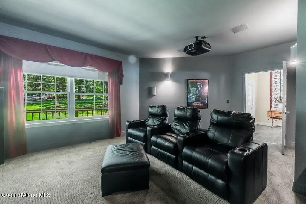63200 S Powderhorn Bay Road Harrison ID 83833