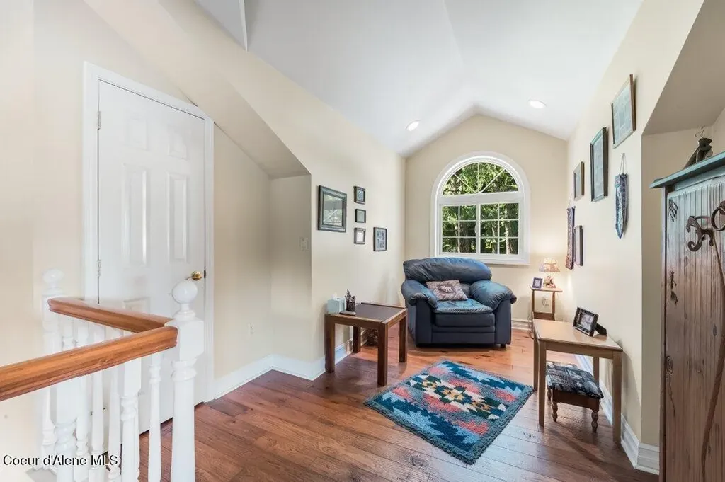 63200 S Powderhorn Bay Road Harrison ID 83833