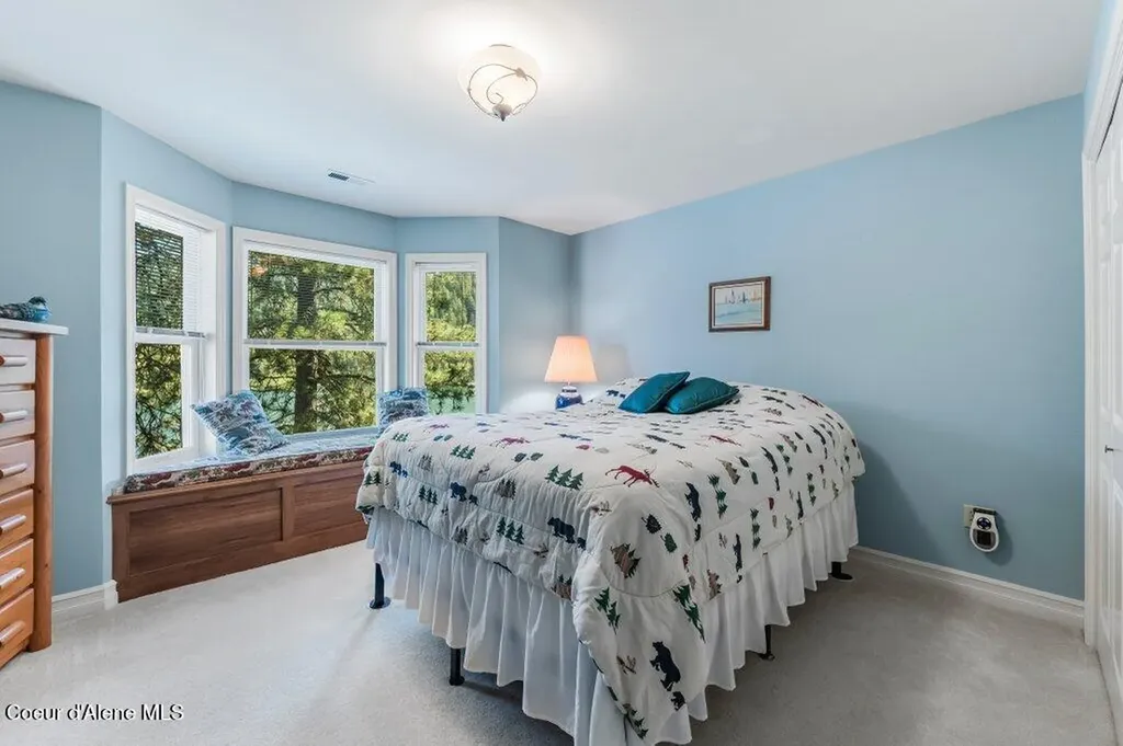 63200 S Powderhorn Bay Road Harrison ID 83833