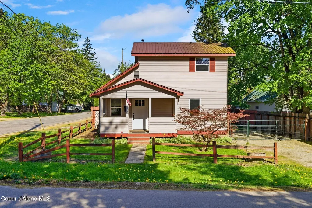 722 Ruth Avenue Sandpoint ID 83864