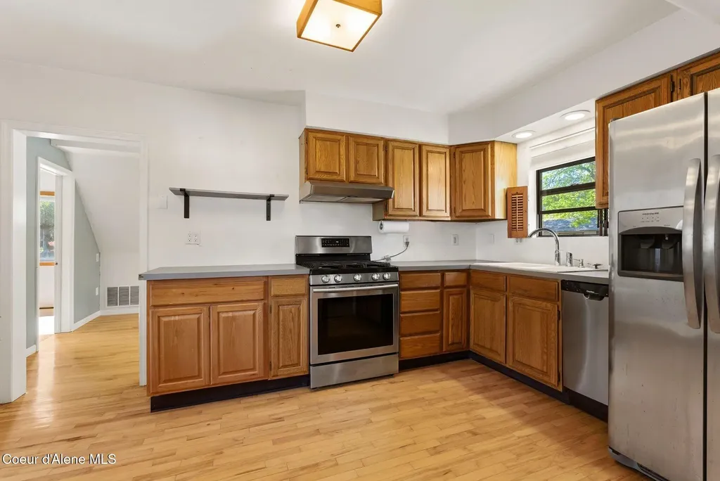 722 Ruth Avenue Sandpoint ID 83864