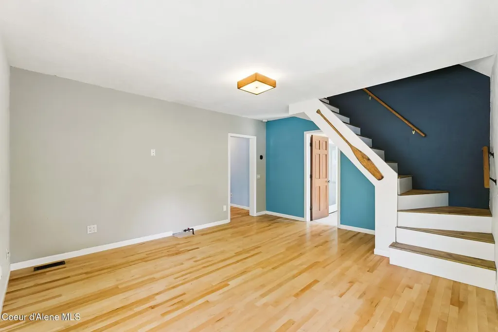 722 Ruth Avenue Sandpoint ID 83864