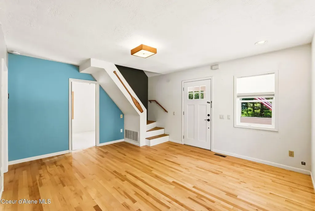 722 Ruth Avenue Sandpoint ID 83864