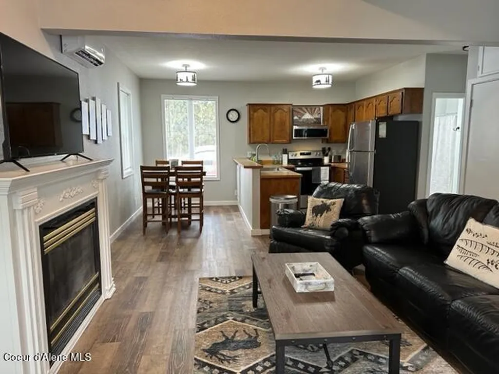 13 Emerson Lane Kellogg ID 83837