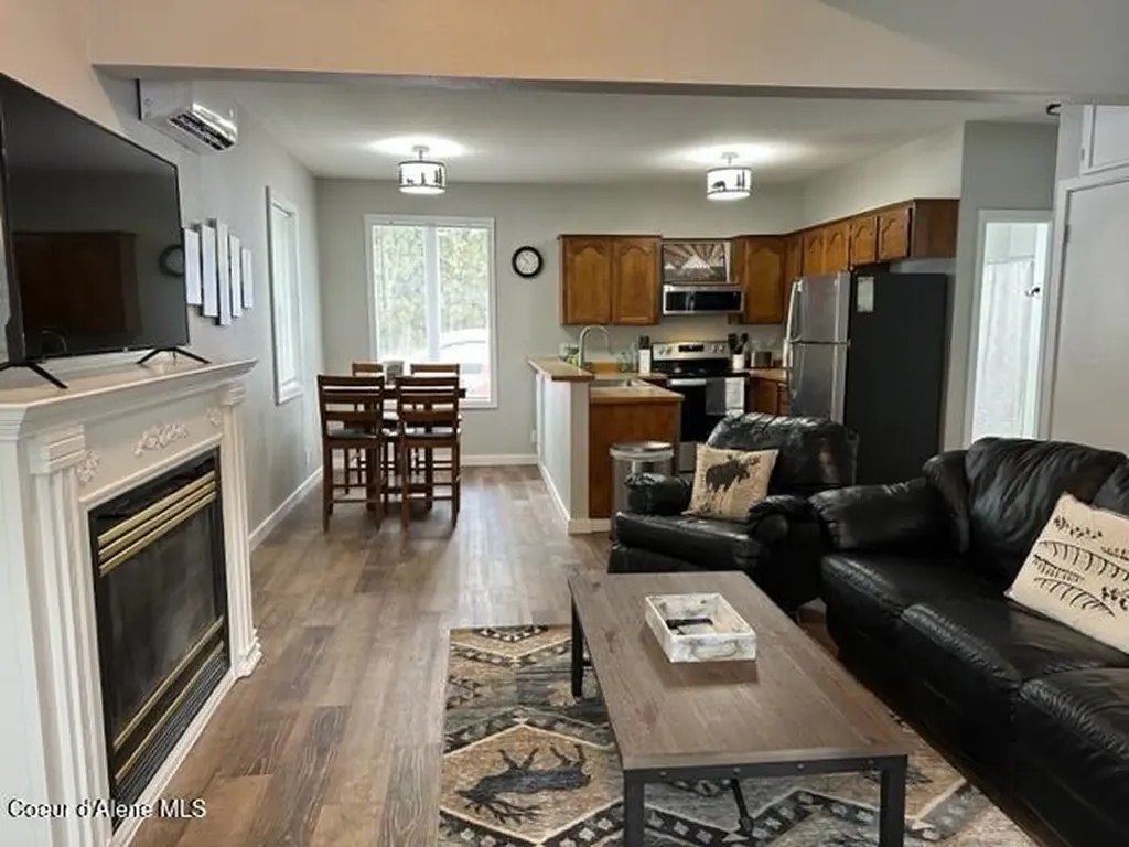 13 Emerson Lane Kellogg ID 83837