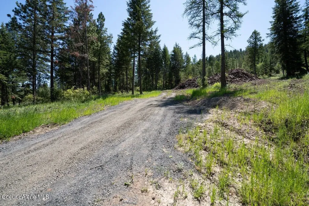 7742 W Radford Lane Worley ID 83876