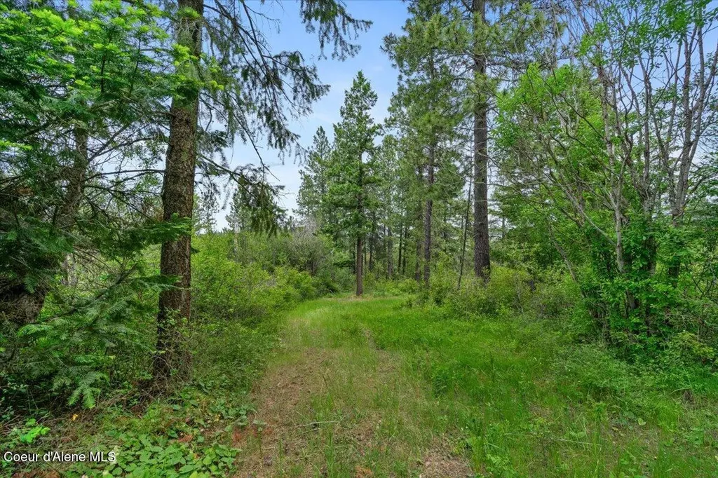 7728 W Radford Lane Worley ID 83876