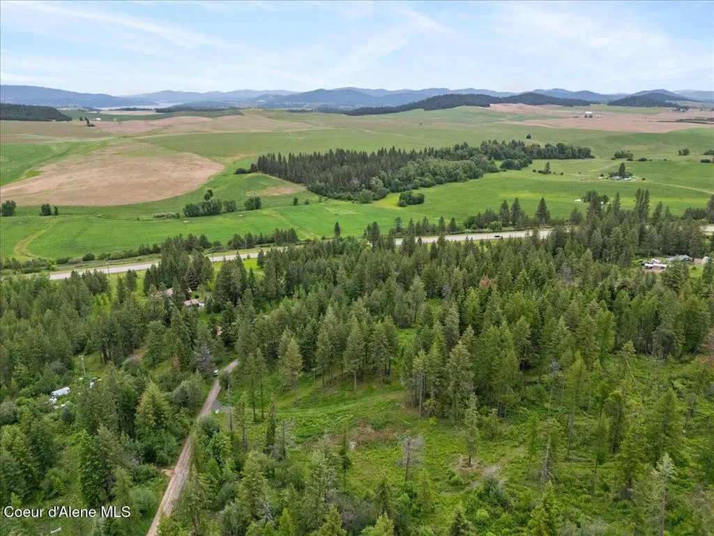 7728 W Radford Lane Worley ID 83876