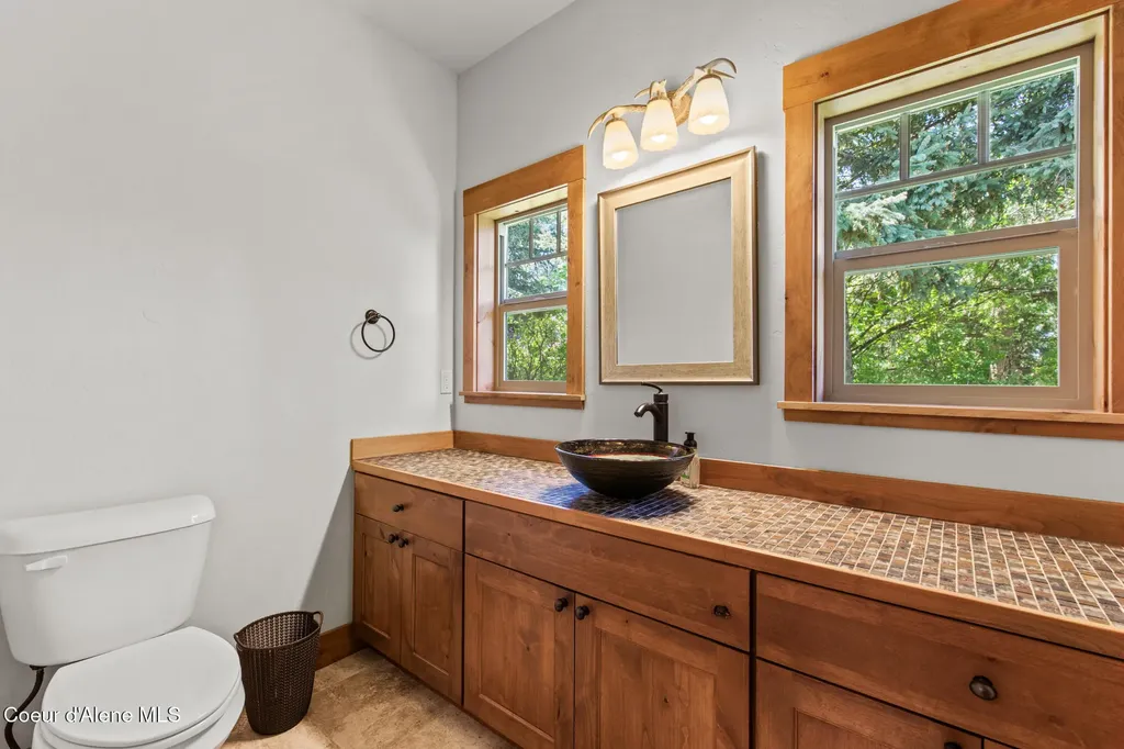 808 Bryce Lane Sandpoint ID 83864